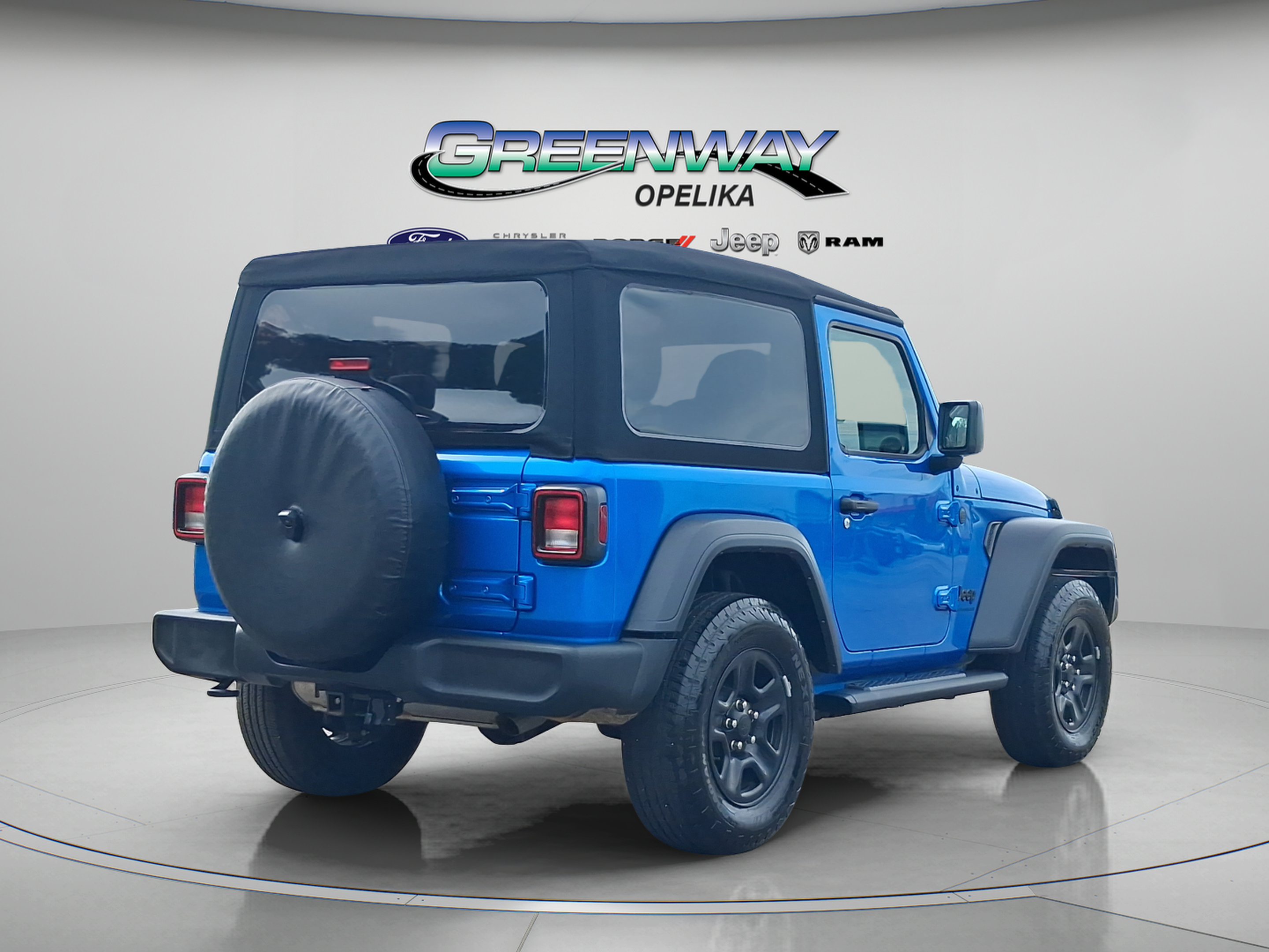 Used 2024 Jeep Wrangler Sport AWD/4WD image 7