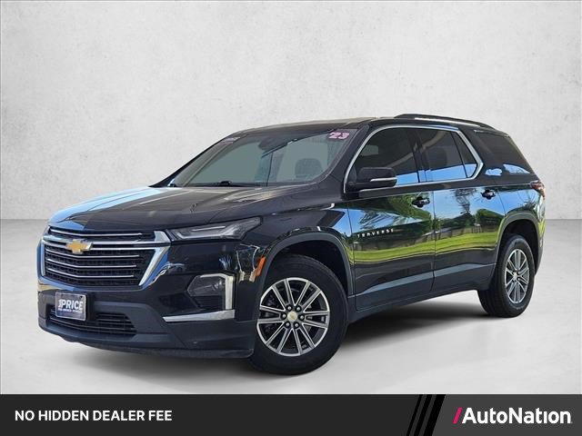Used 2023 Chevrolet Traverse LT FWD image 1