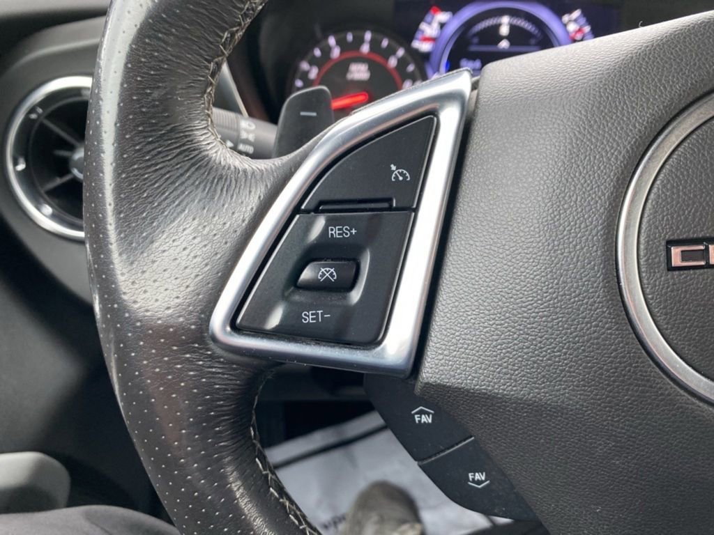 Used 2019 Chevrolet Camaro SS image 21