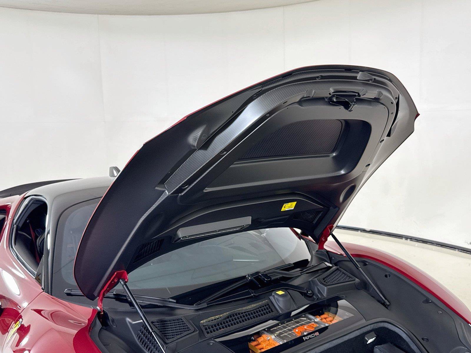 Used 2022 Ferrari SF90 Stradale AWD/4WD image 33