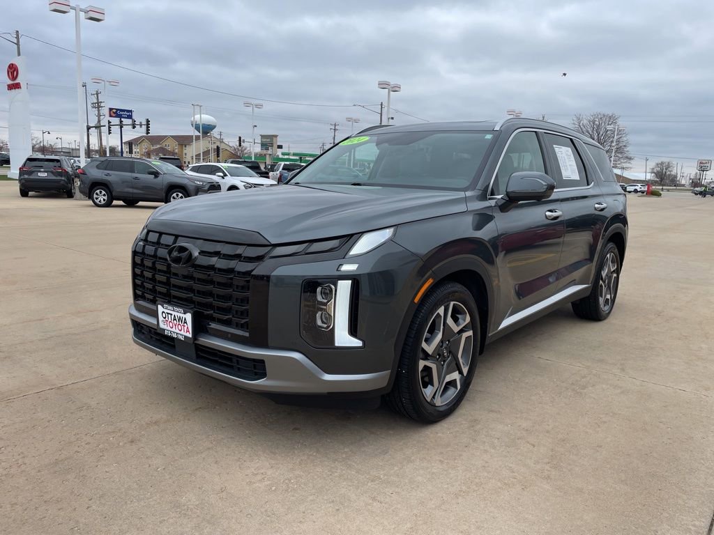 Used 2024 Hyundai Palisade SEL image 2