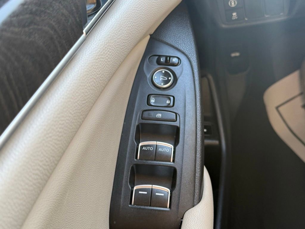 Used 2020 Honda Accord EX image 15