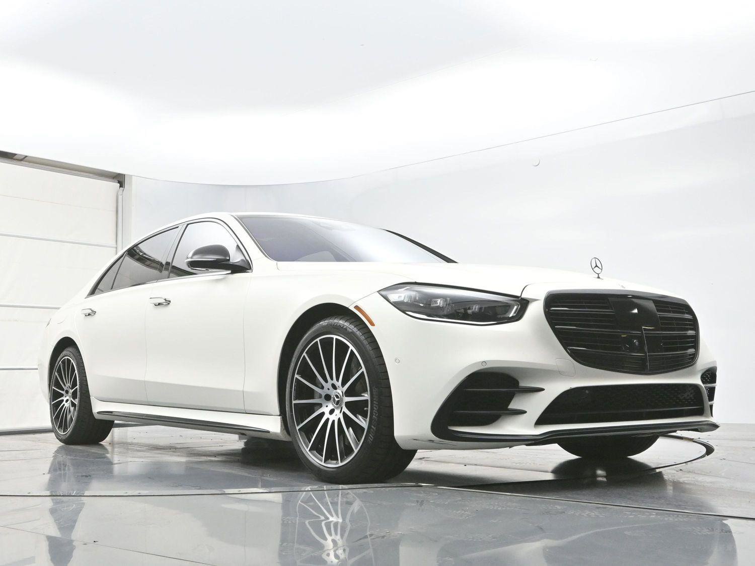 Used 2022 Mercedes-Benz S 580 4MATIC Sedan w/ AMG Line Package image 40