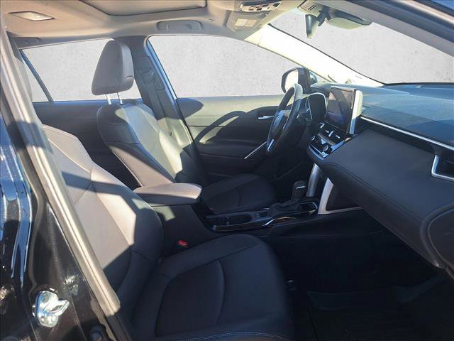 Certified 2023 Toyota Corolla Cross XLE image 18