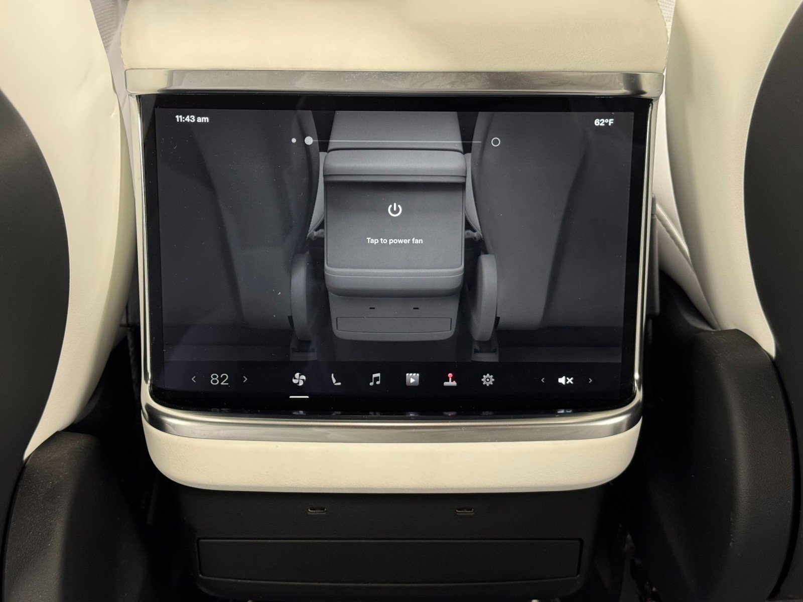 Used 2023 Tesla Model X image 33