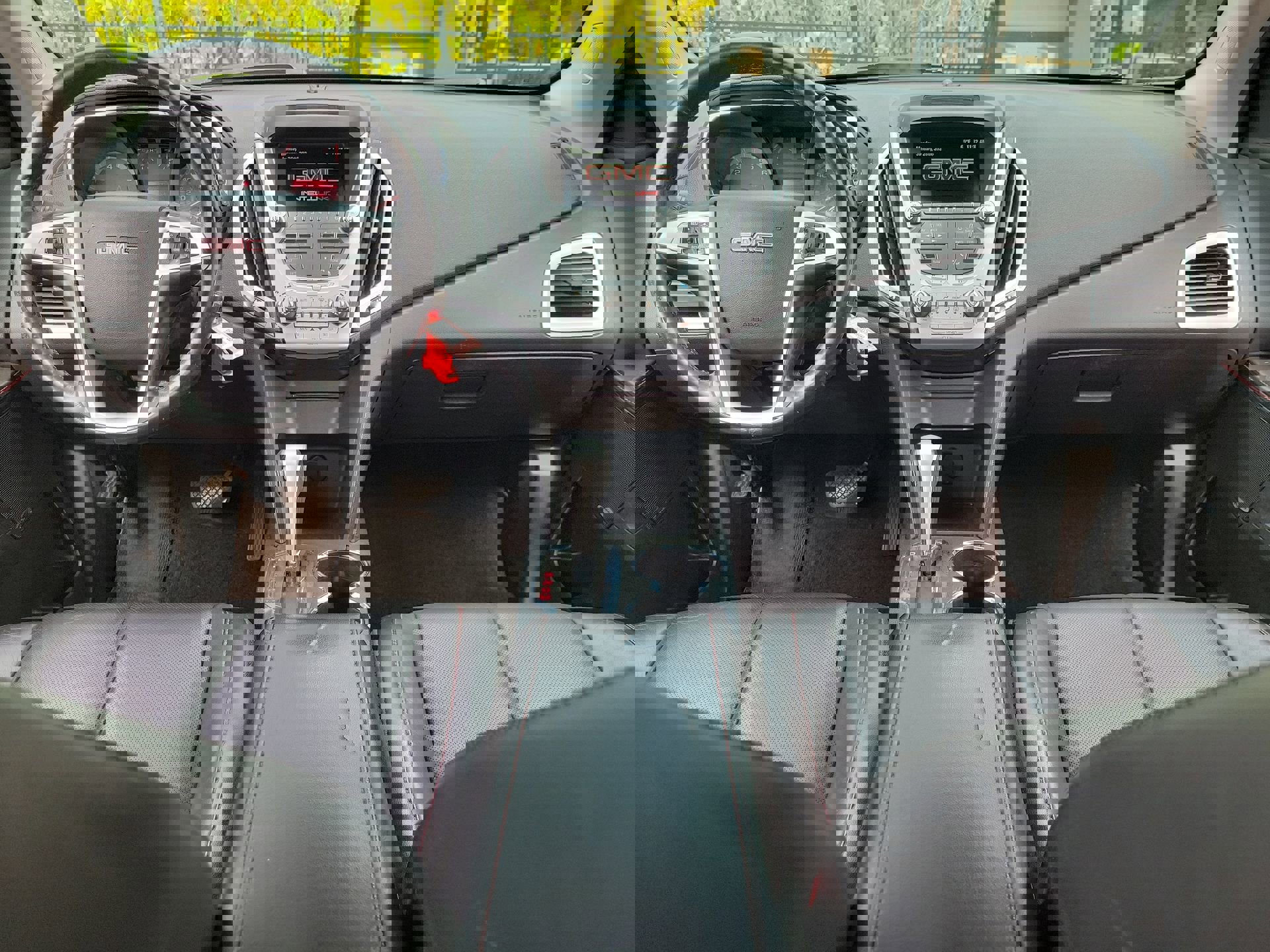 Used 2015 GMC Terrain SLT w/ Chrome Edition image 16