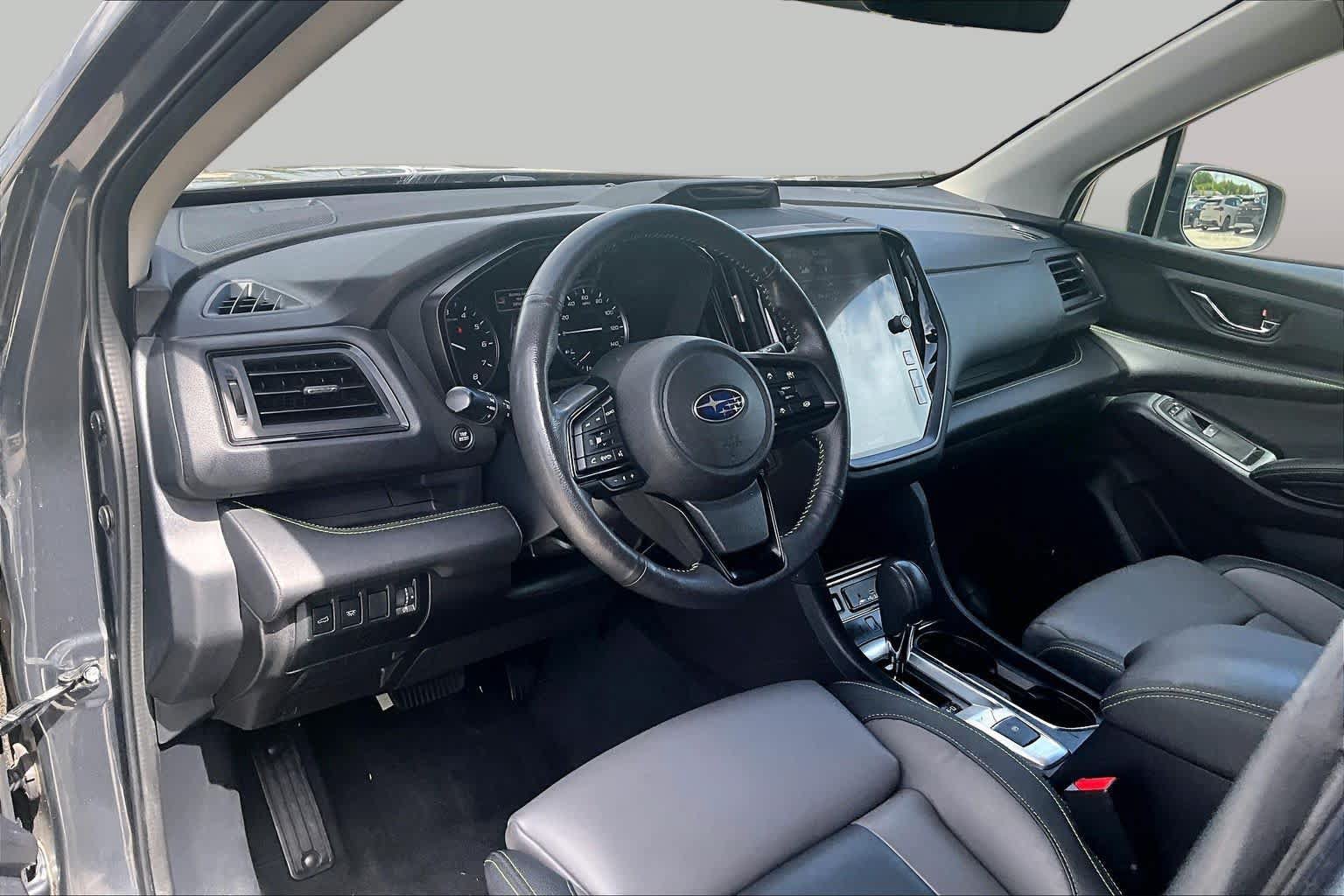 Used 2023 Subaru Ascent Onyx Edition Limited AWD/4WD image 16