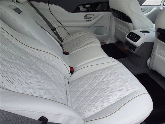 Used 2026 Mercedes-Benz Maybach GLS 600 4MATIC image 19