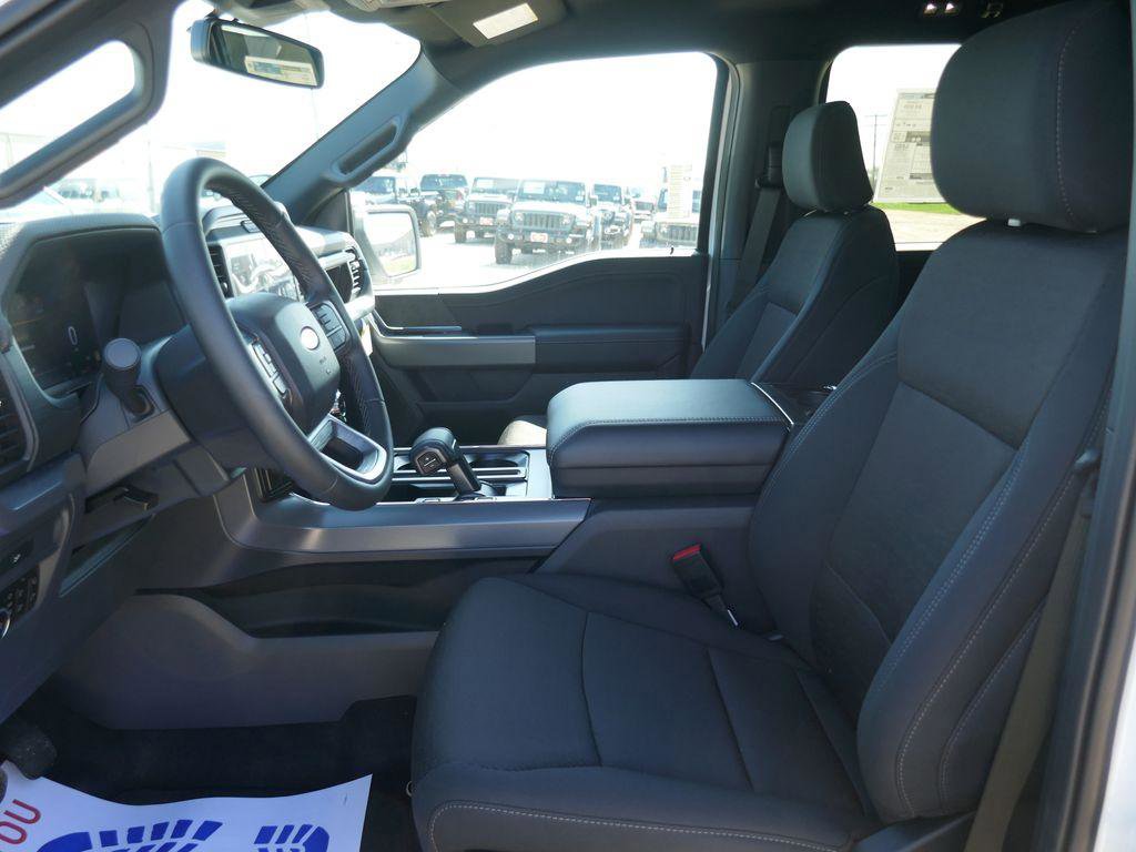 New 2026 Ford F150 XLT AWD/4WD image 15