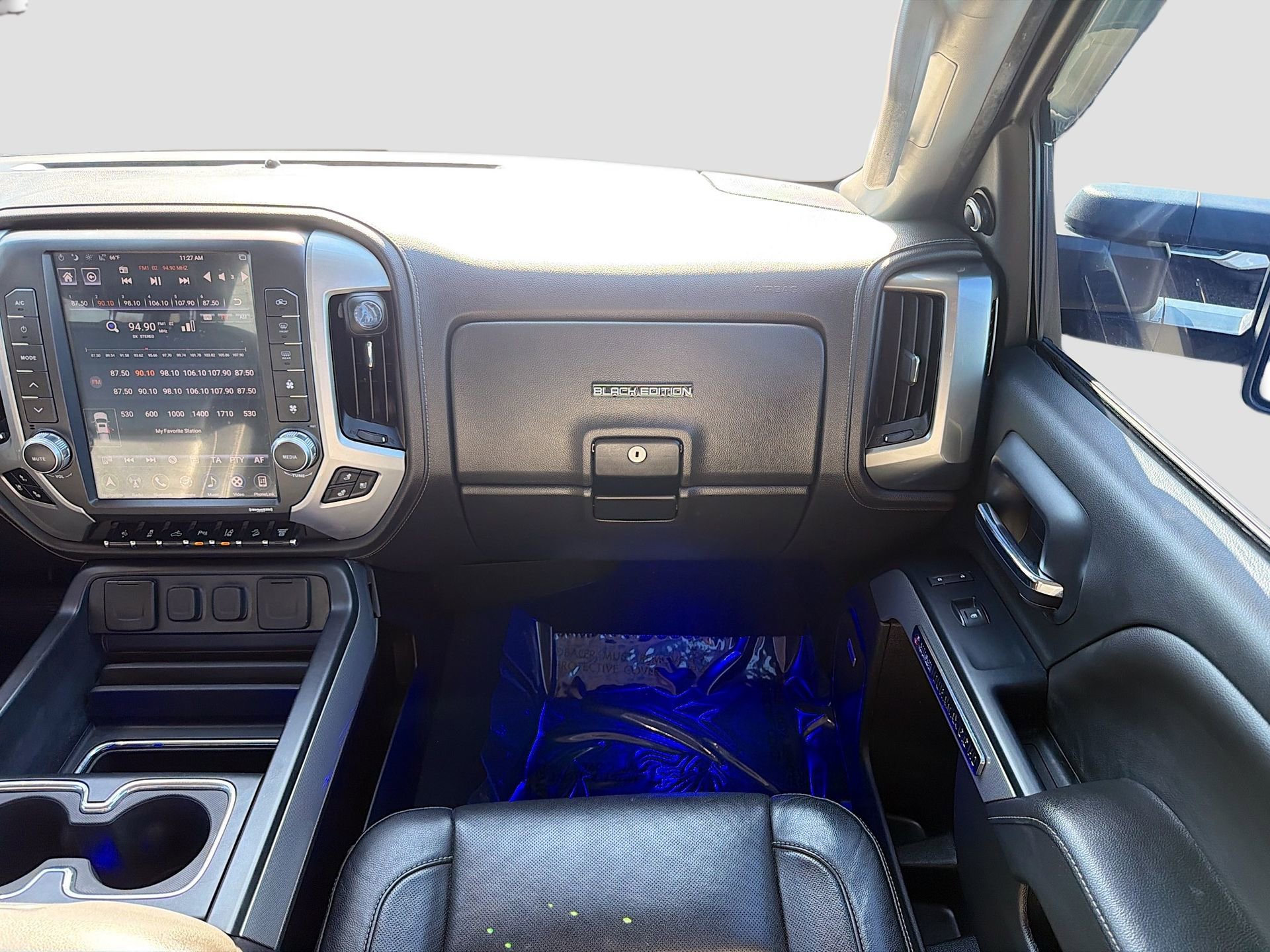 Used 2019 Chevrolet Silverado 2500 LTZ w/ Duramax Plus Package image 18