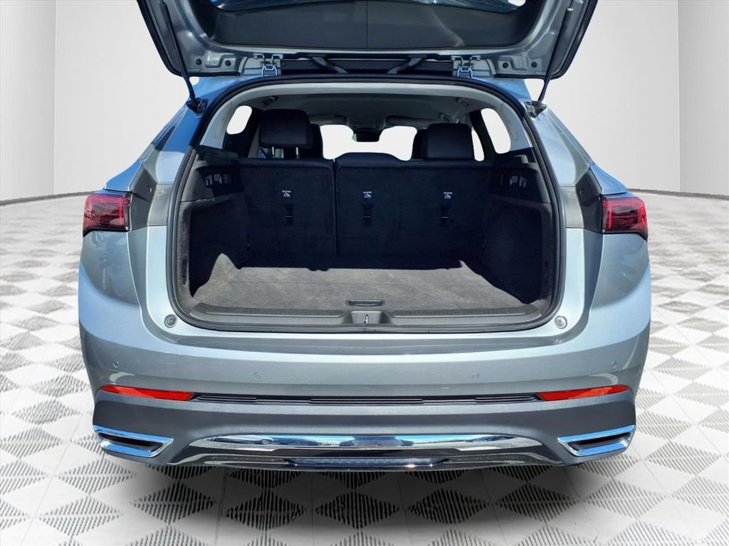 Certified 2025 Buick Envision Preferred AWD/4WD image 8
