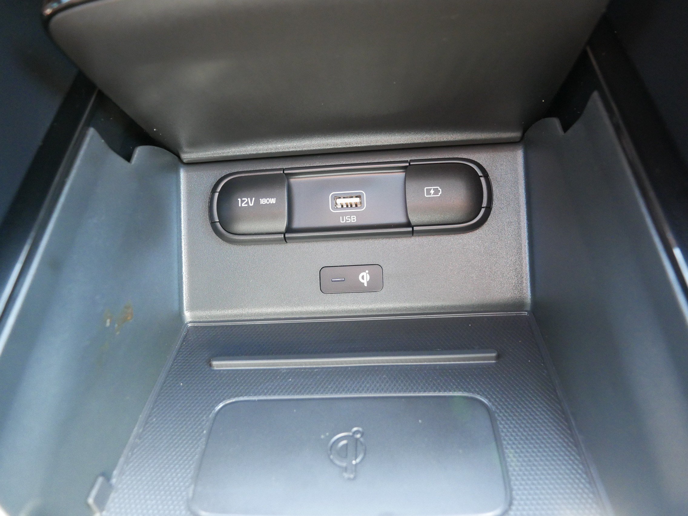 Certified 2022 Kia Telluride SX w/ SX Prestige Package AWD/4WD image 33