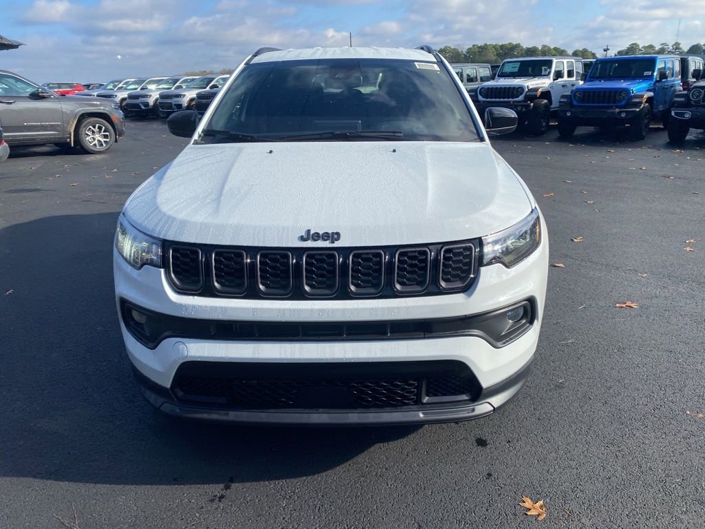 New 2026 Jeep Compass Latitude image 2