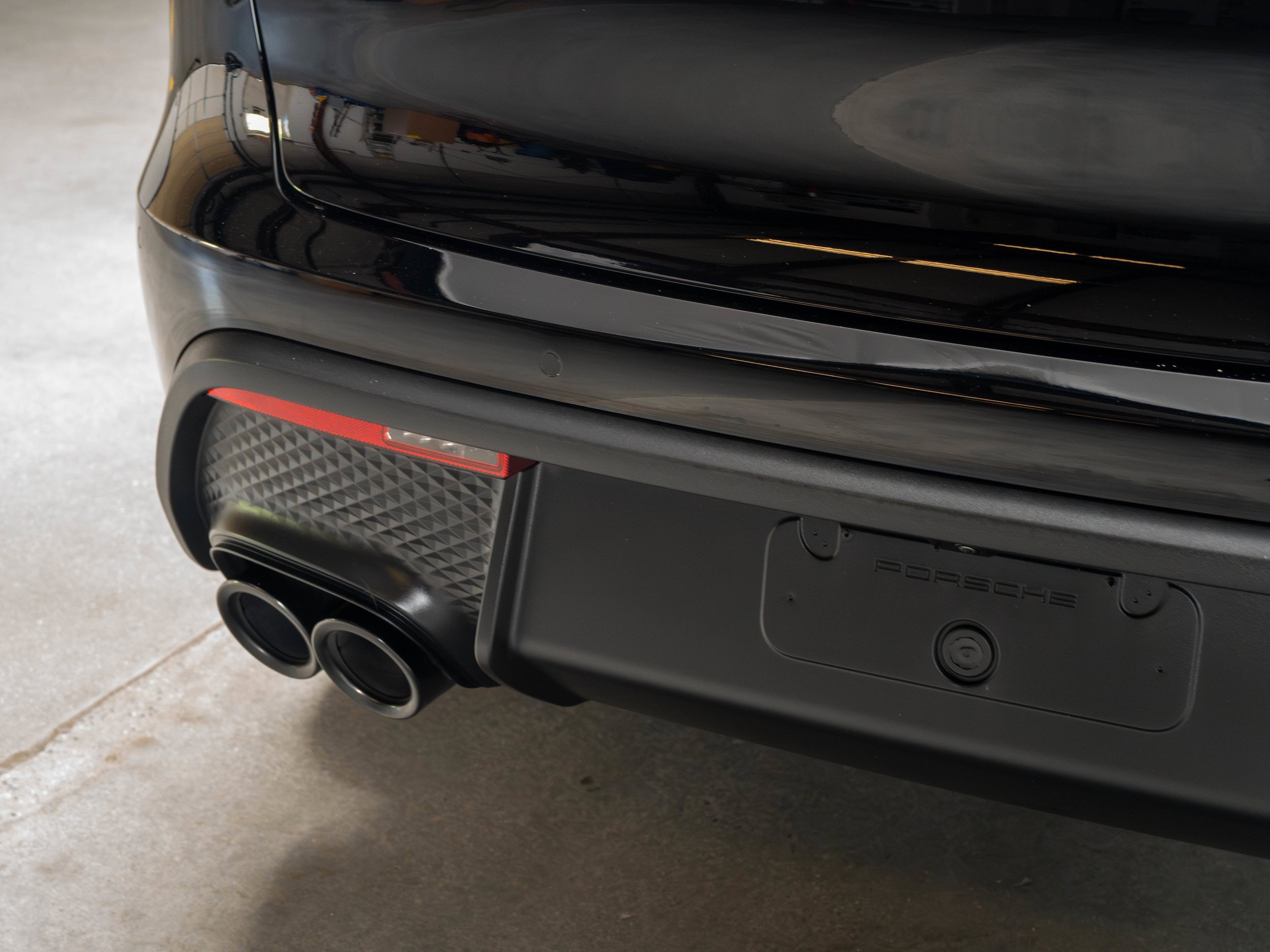 Certified 2026 Porsche Macan AWD/4WD image 15