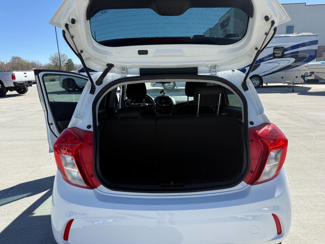 Used 2020 Chevrolet Spark LT image 24