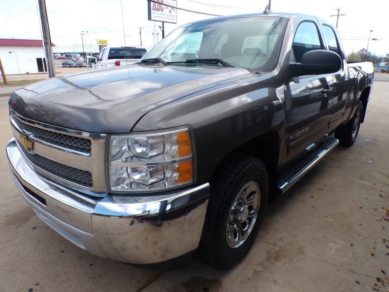 Used 2013 Chevrolet Silverado 1500 LS image 3