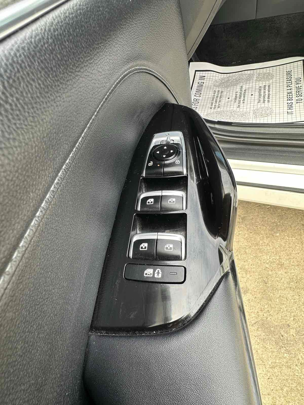 Used 2025 Kia K5 EX FWD image 27