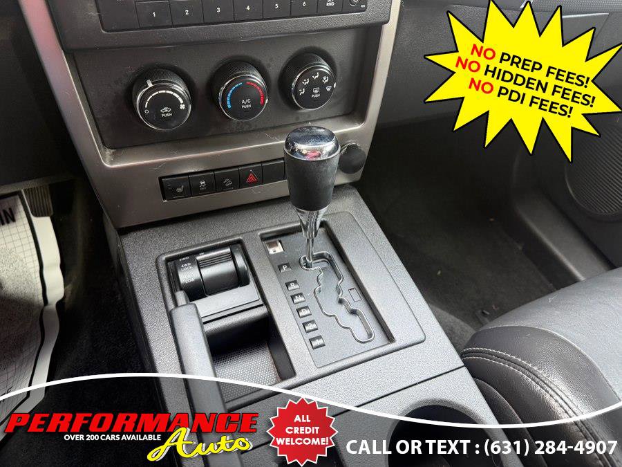 Used 2012 Jeep Liberty Sport AWD/4WD image 12