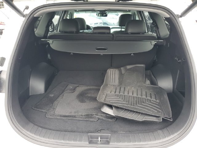 Certified 2023 Hyundai Santa Fe Limited FWD image 10