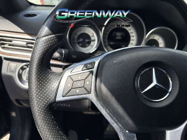 Used 2016 Mercedes-Benz E 350 4MATIC Sedan image 23