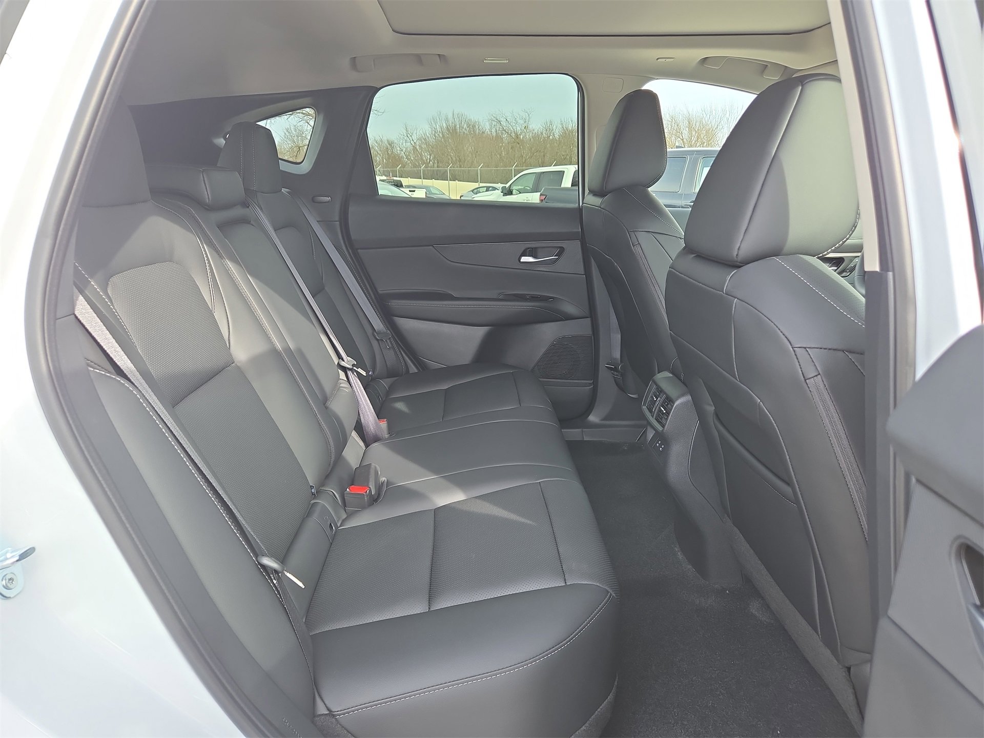 New 2026 Nissan Murano SL image 14