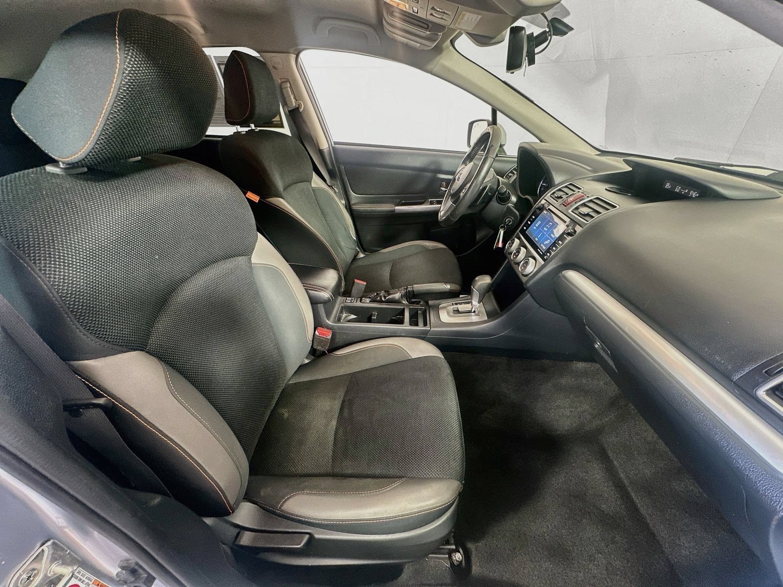 Used 2017 Subaru Crosstrek 2.0i Premium AWD/4WD image 25