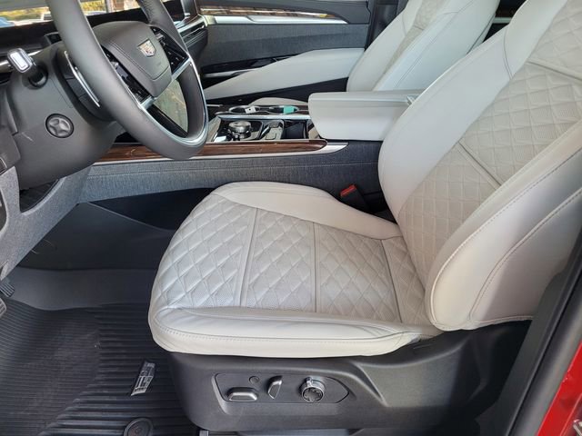 New 2026 Cadillac Escalade Platinum Sport w/ LPO, ONYX Package image 17
