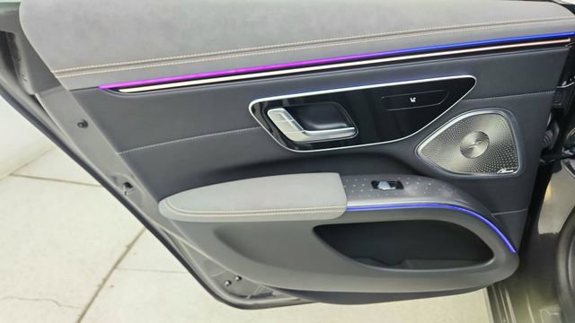 Used 2023 Mercedes-Benz EQS 450+ 4MATIC Sedan image 31