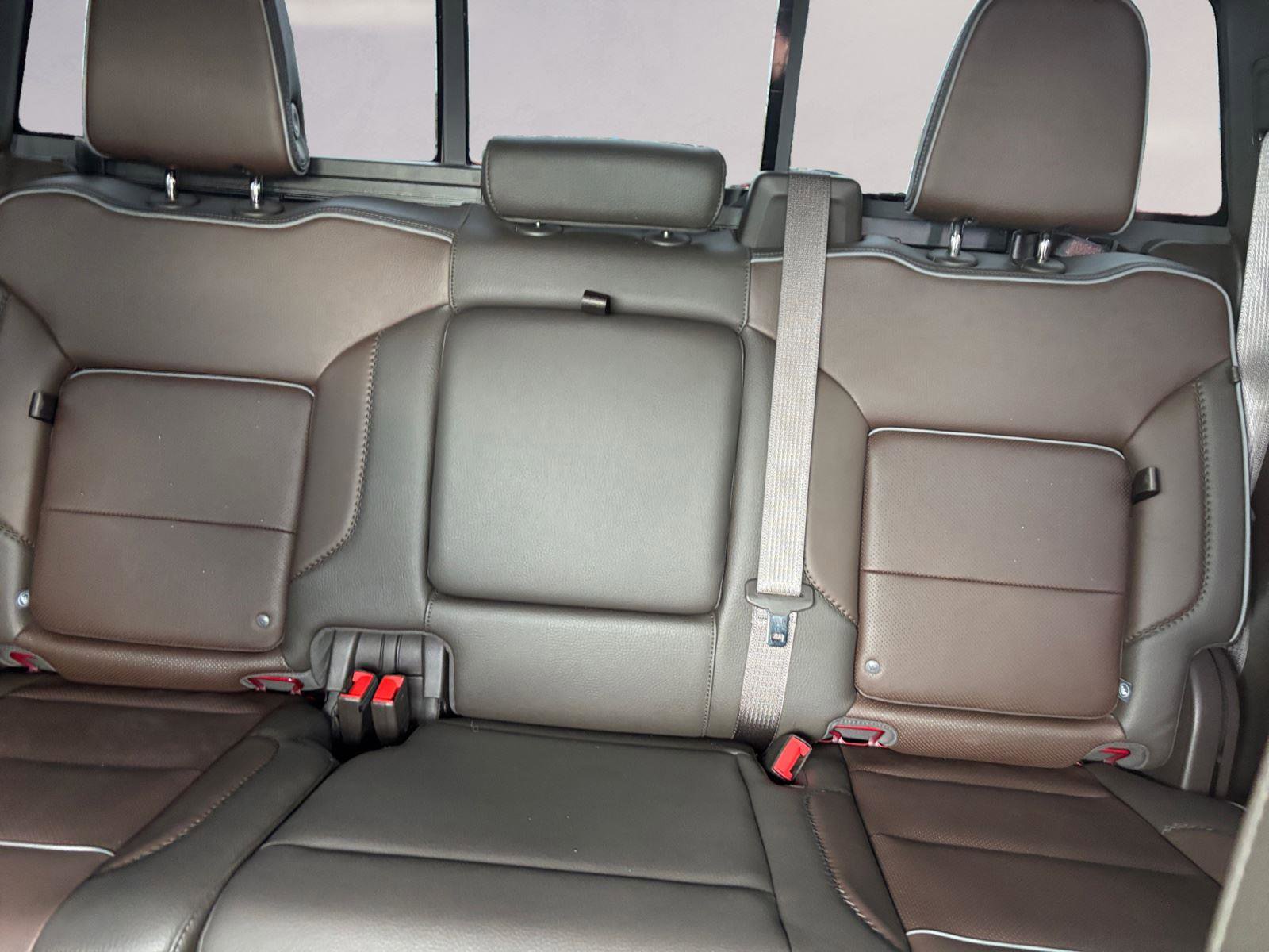 Used 2024 GMC Sierra 1500 Denali w/ Denali Reserve Package image 13