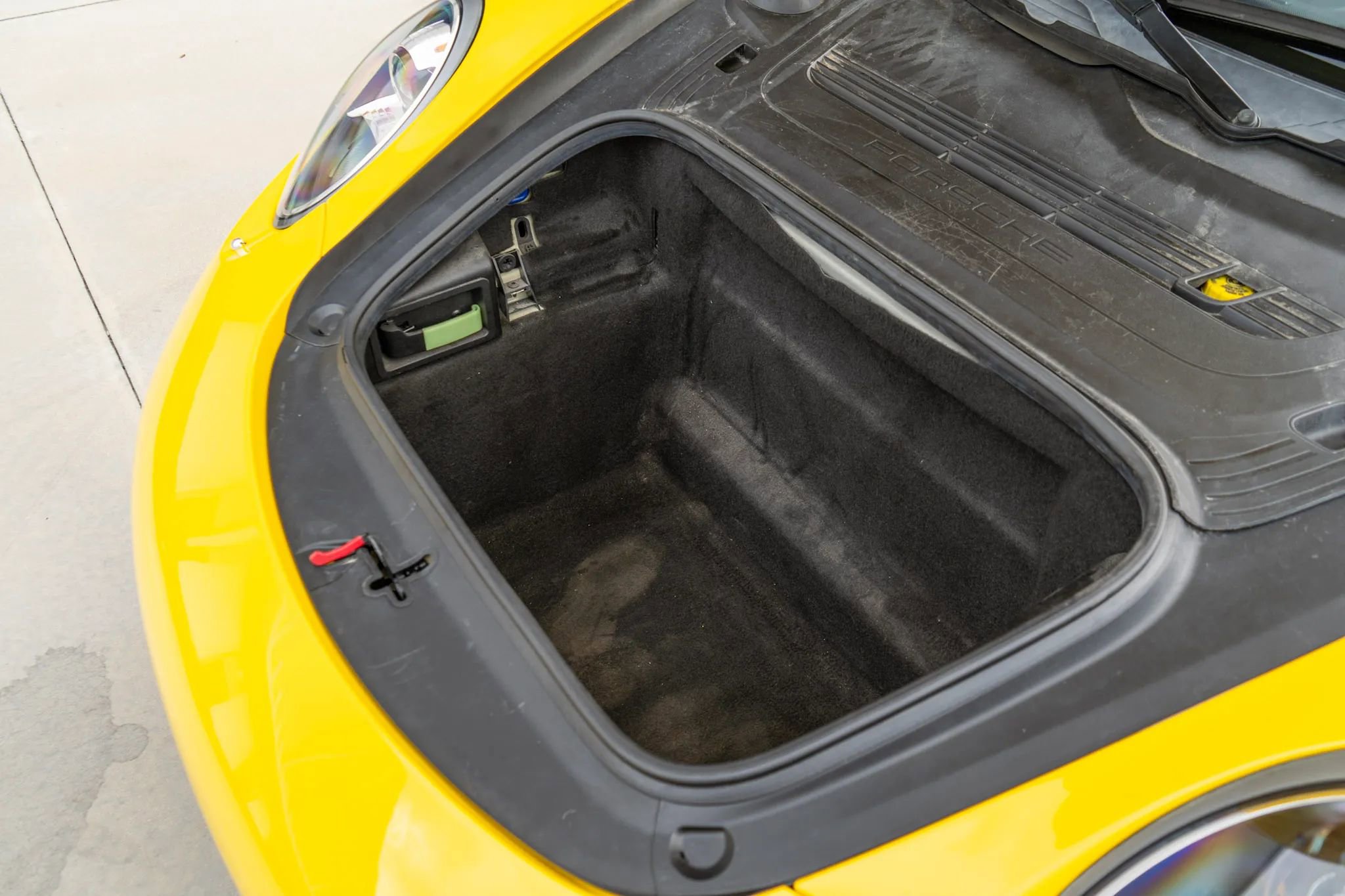 Used 2015 Porsche 911 Carrera S image 27