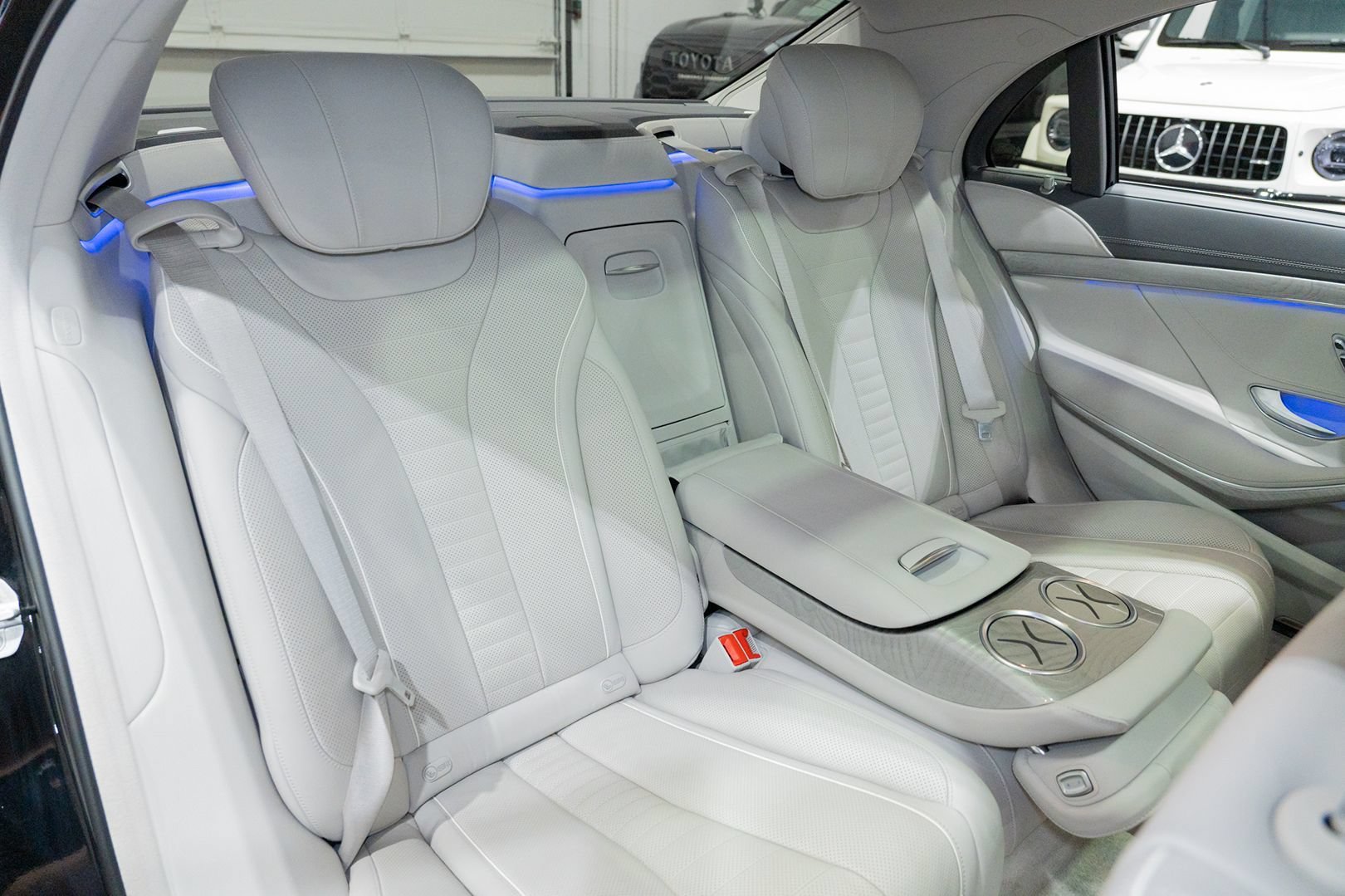 Used 2017 Mercedes-Benz S 550 Cabriolet image 36