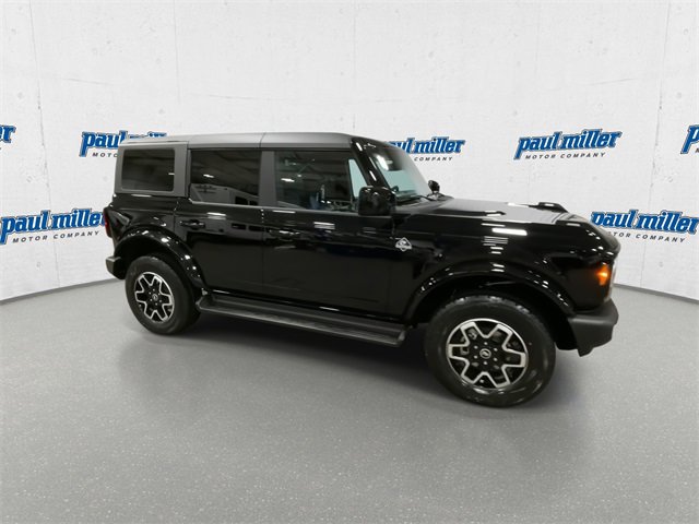 New 2025 Ford Bronco Outer Banks image 13