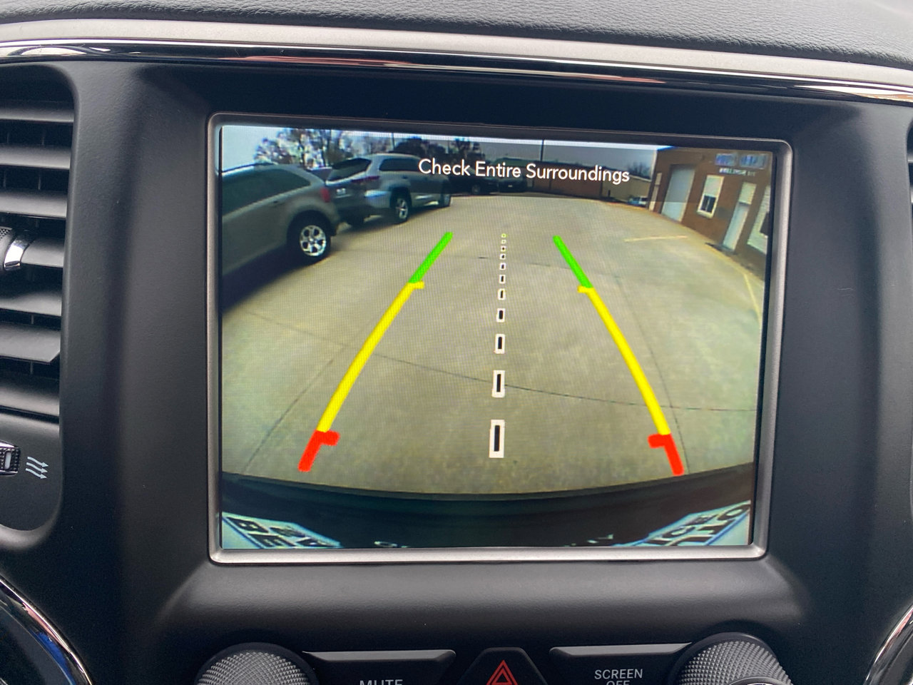 Used 2018 Jeep Grand Cherokee Trailhawk w/ Trailhawk Luxury Group image 22