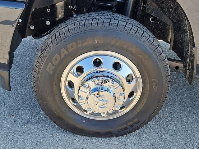 New 2026 RAM 3500 Lone Star AWD/4WD image 43