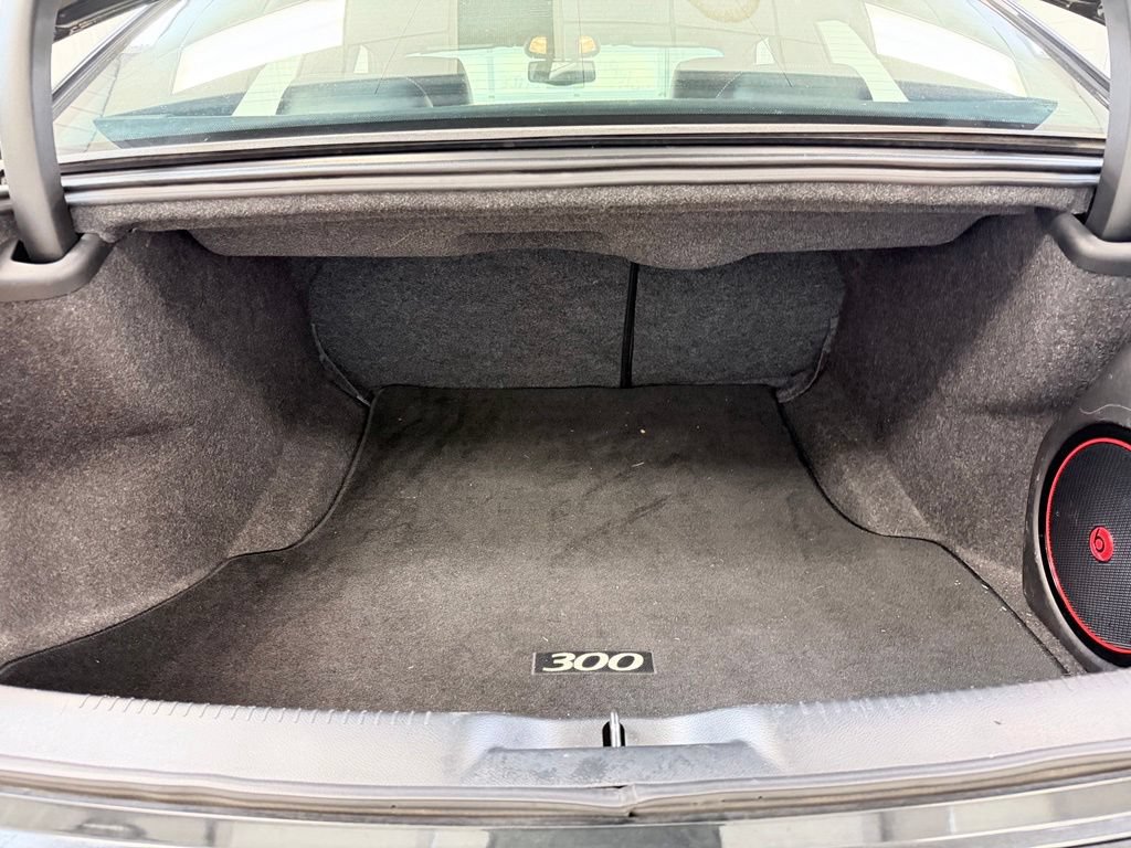 Used 2014 Chrysler 300 C AWD/4WD image 29