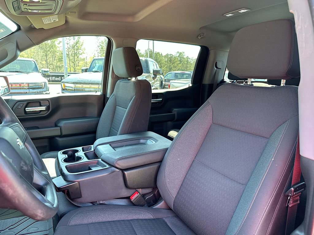 Used 2023 Chevrolet Silverado 1500 Custom image 8