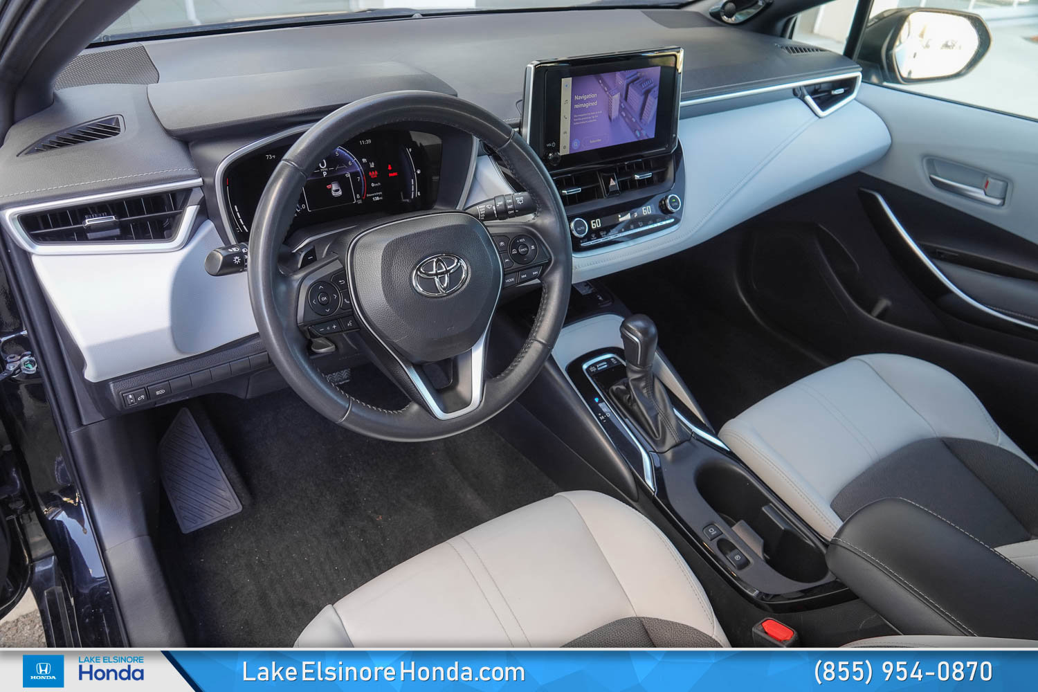Used 2023 Toyota Corolla XSE image 16