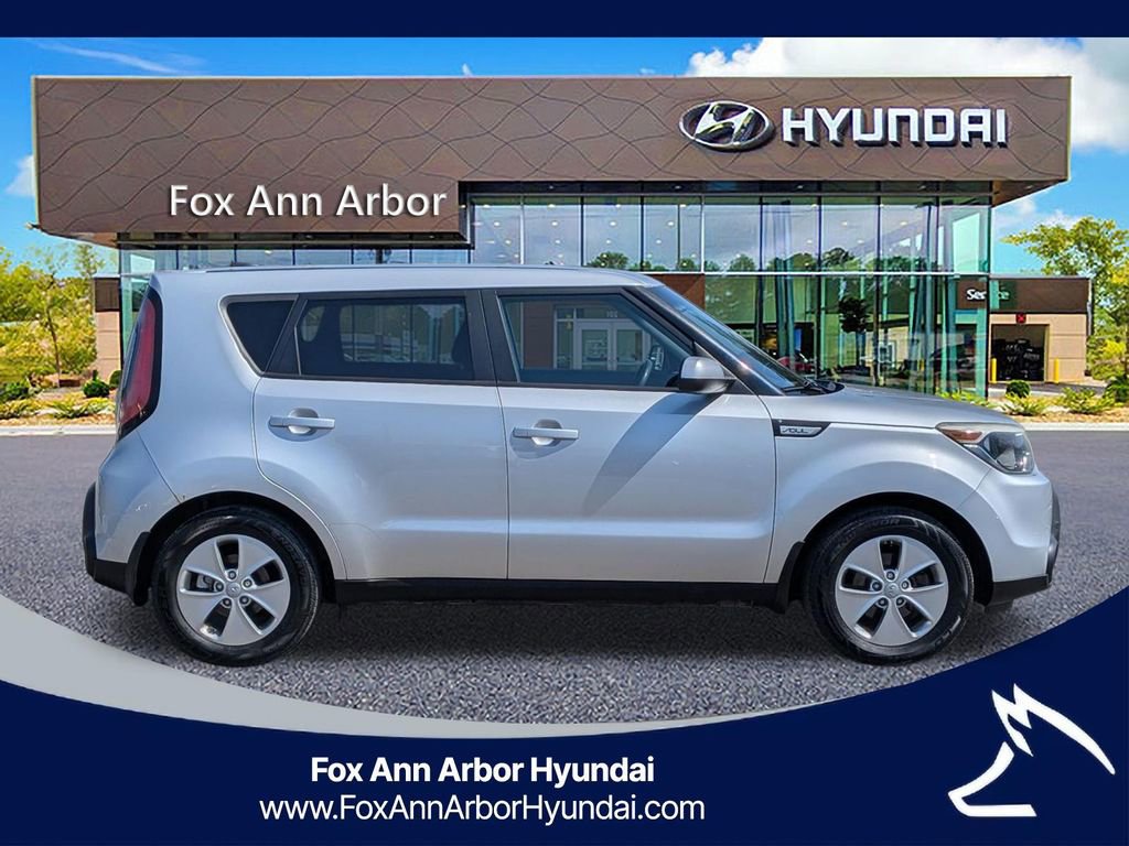 Used 2015 Kia Soul FWD image 6