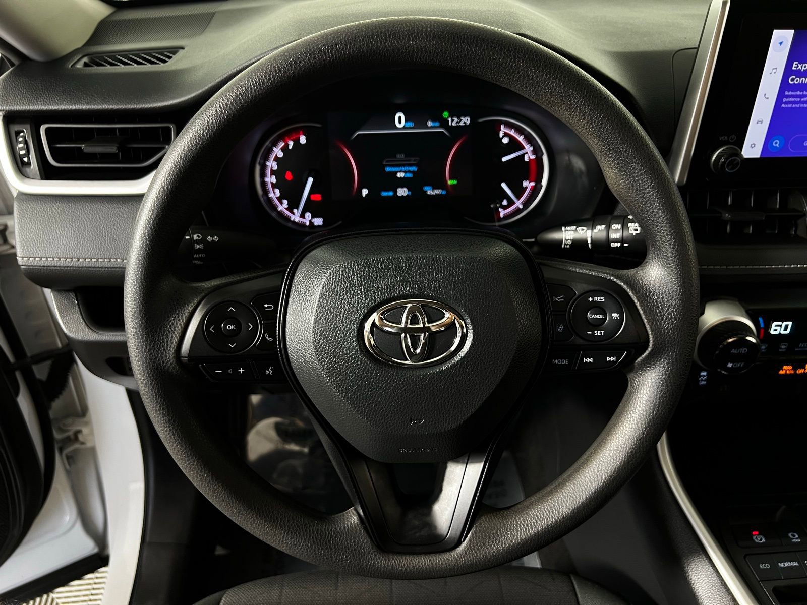 Certified 2024 Toyota RAV4 XLE FWD image 15