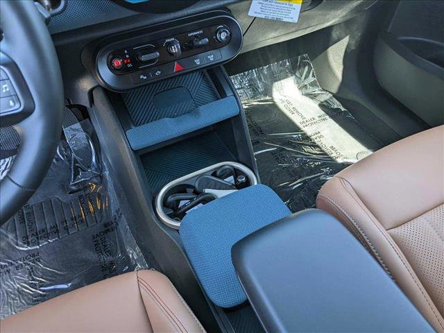 Used 2025 MINI Cooper Countryman S w/ Comfort Package Max AWD/4WD image 11