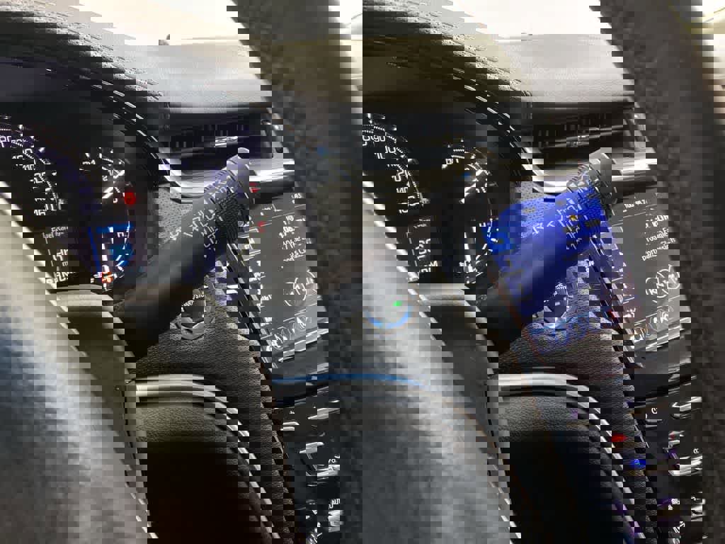 Used 2018 Cadillac XTS Luxury image 23