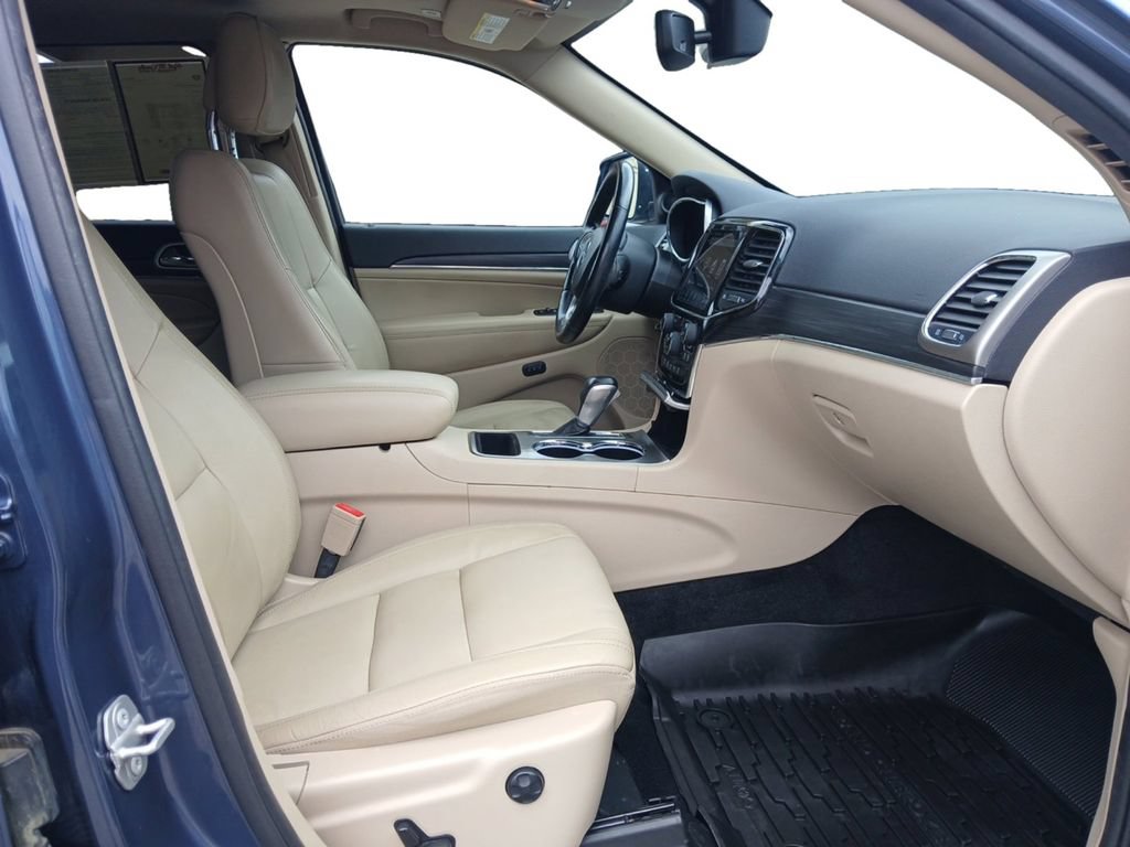 Used 2021 Jeep Grand Cherokee Limited RWD image 15