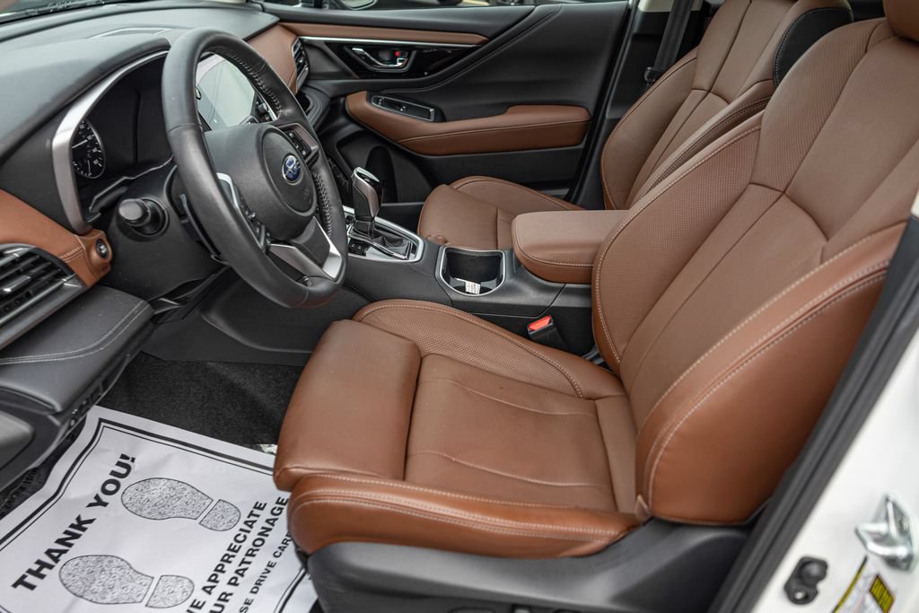 Used 2021 Subaru Outback Touring AWD/4WD image 14
