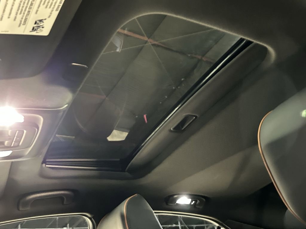 Used 2025 Cadillac CT4 V image 22