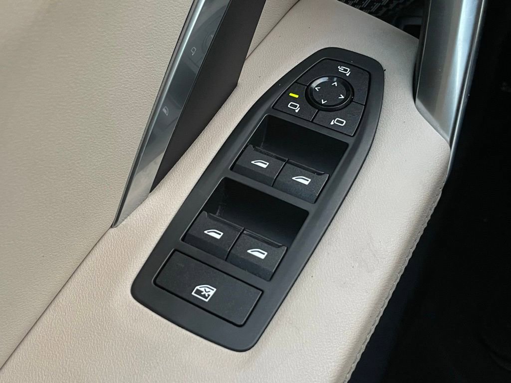 Used 2024 BMW X1 xDrive28i image 12