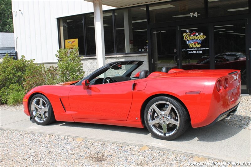 Used 2007 Chevrolet Corvette Convertible w/ Preferred Equipment Group RWD image 6