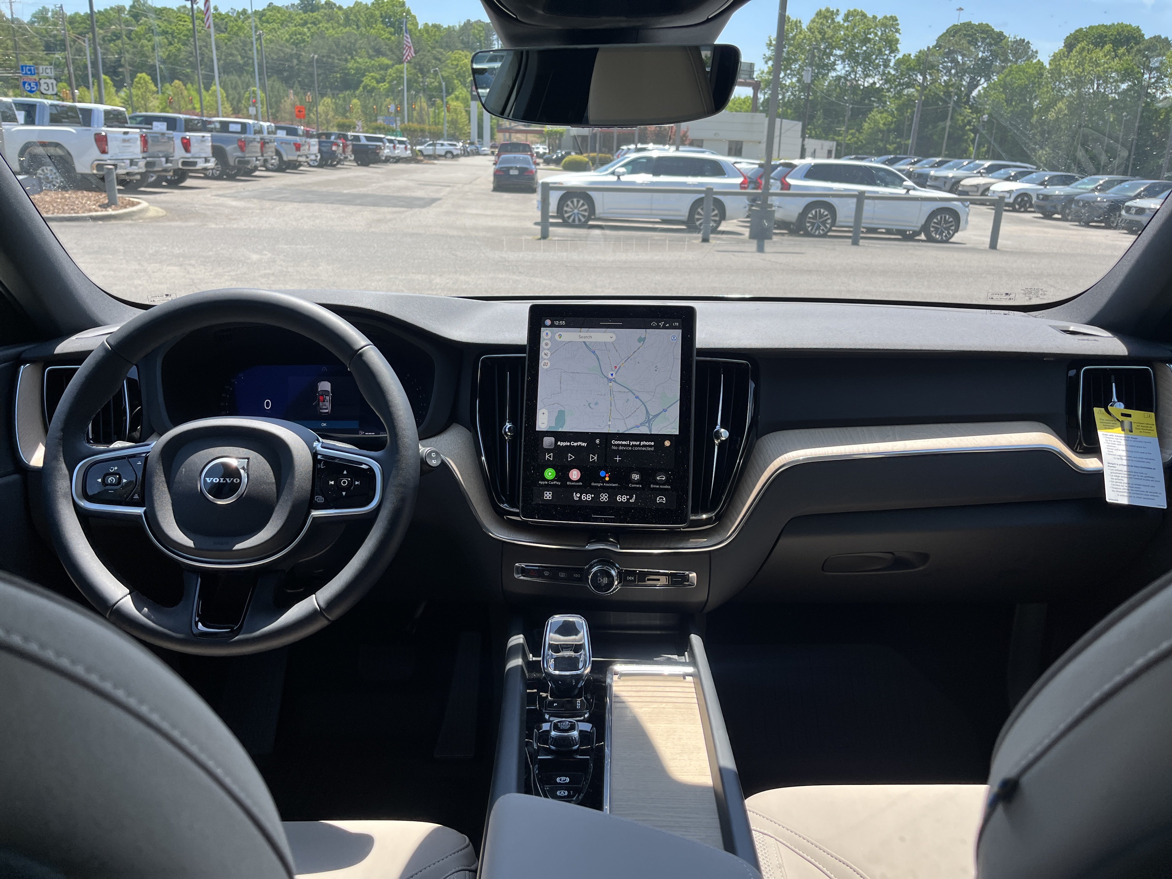 New 2026 Volvo XC60 B5 Plus w/ Protection Package Premier AWD/4WD image 11
