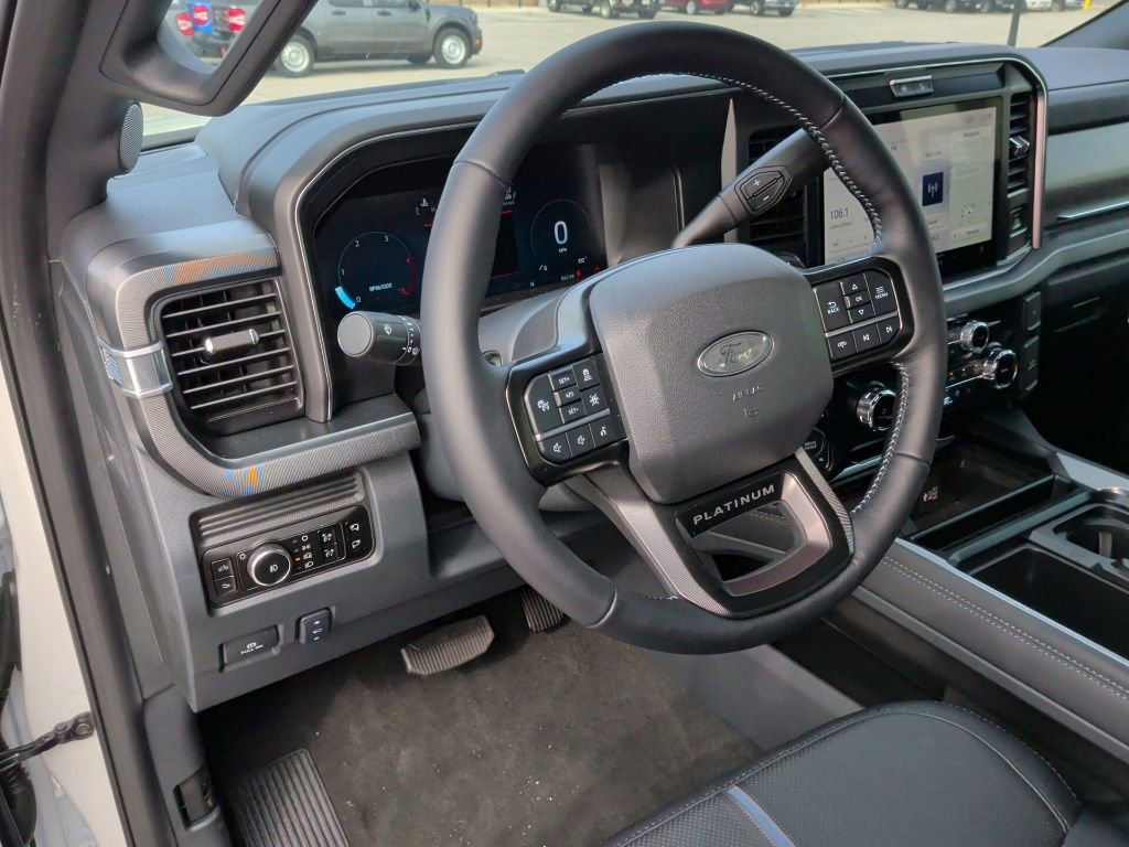 New 2026 Ford F250 Platinum w/ FX4 Off-Road Package image 15