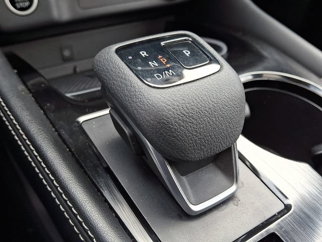 Used 2023 Nissan Rogue Platinum AWD/4WD image 17