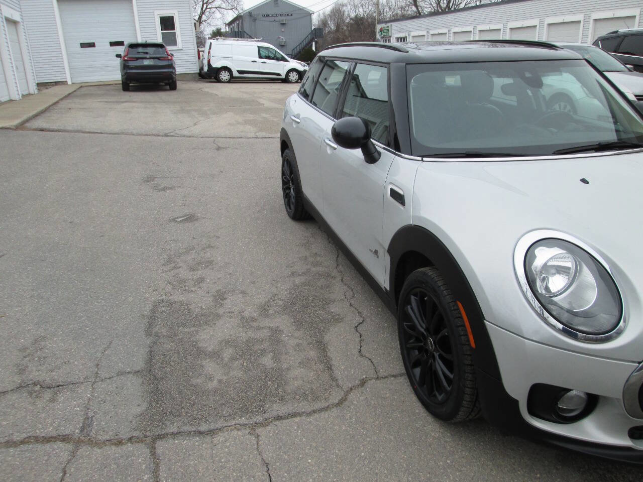 Used 2019 MINI Cooper Clubman ALL4 image 5